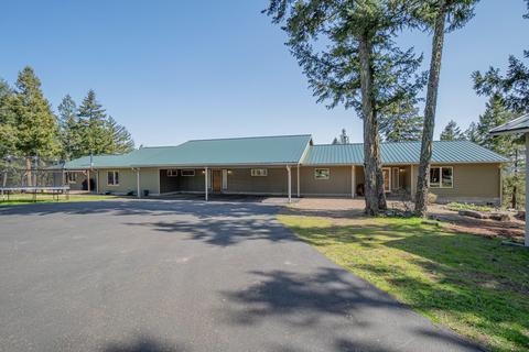 5181 Rogue River Dr, Eagle Point, OR 97524 photo 5