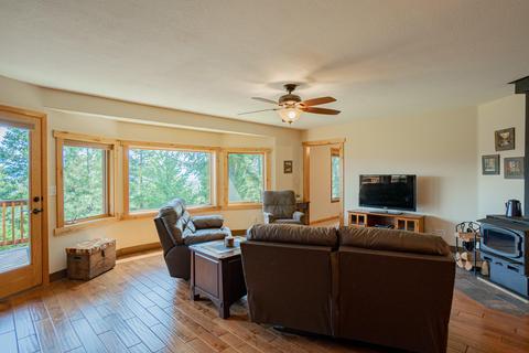 5181 Rogue River Dr, Eagle Point, OR 97524 photo 9