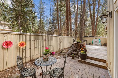 60649 Thunderbird Ct, Bend, OR 97702 photo 9