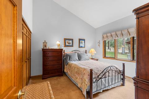 60649 Thunderbird Ct, Bend, OR 97702 photo 26
