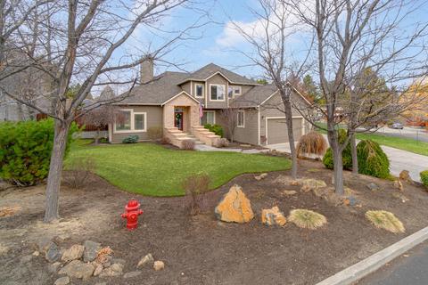 61295 Sarah Dr, Bend, OR 97702