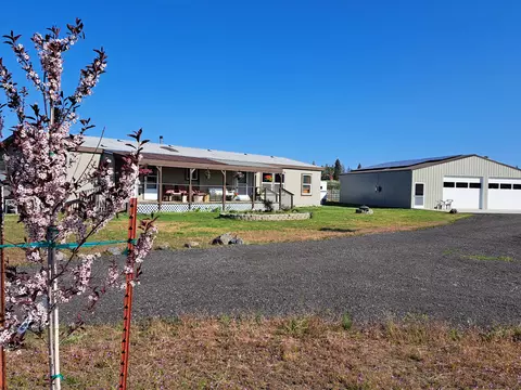 32227 Rivers Dr, Chiloquin, OR 97624