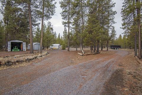 53135 Bridge Dr, La Pine, OR 97739 photo 2
