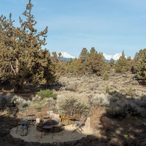 64724 Alcor Pl, Bend, OR 97703 photo 2