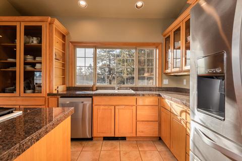 64724 Alcor Pl, Bend, OR 97703 photo 10