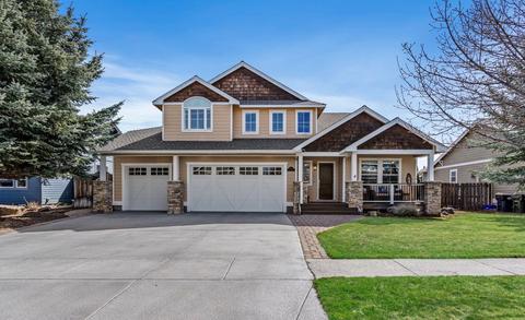 3374 NE Sandalwood Dr, Bend, OR 97701