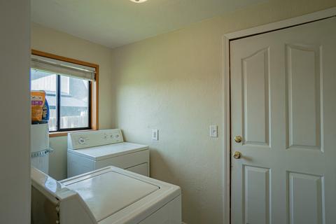 620 Barton Rd, Eagle Point, OR 97524 photo 18