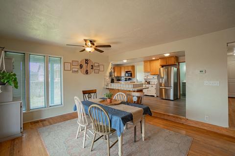 620 Barton Rd, Eagle Point, OR 97524 photo 7