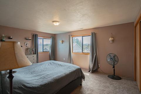 620 Barton Rd, Eagle Point, OR 97524 photo 19