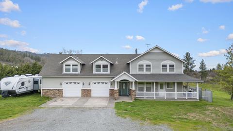 4400 Griffin Ln, Medford, OR 97501
