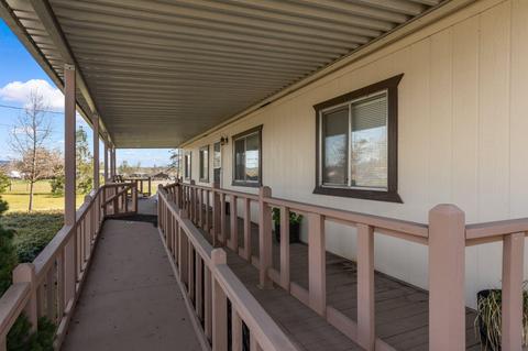 5918 Table Rock Rd, Central Point, OR 97502 photo 7