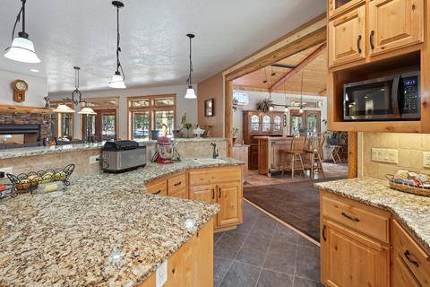 52324 Barberry Cir, La Pine, OR 97739 photo 18