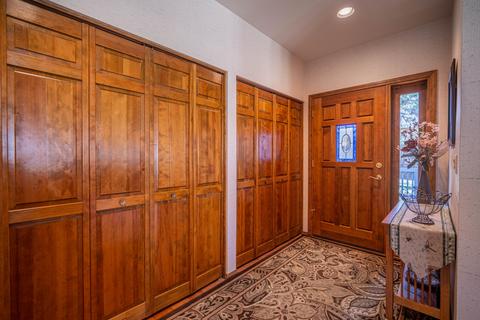 60721 Willow Creek Loop, Bend, OR 97702 photo 12