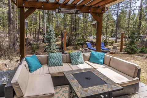 55719 Wagon Master Way, Bend, OR 97707 photo 5