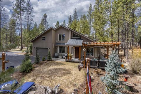 55719 Wagon Master Way, Bend, OR 97707 photo 3