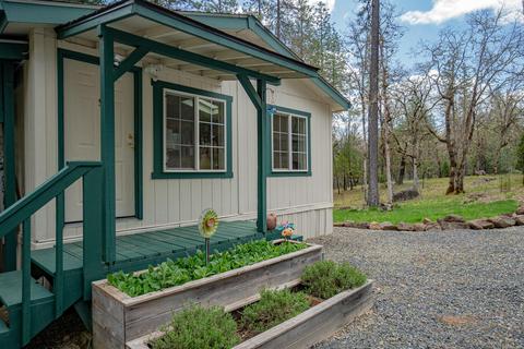 1202 Green Tree Loop, Grants Pass, OR 97527 photo 24