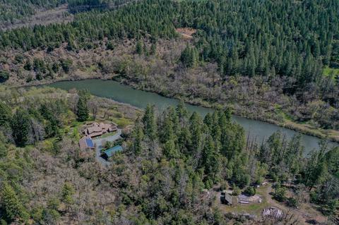 1202 Green Tree Loop, Grants Pass, OR 97527 photo 36