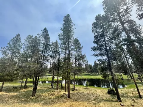 17762 Malheur Ln, Sunriver, OR 97707 photo 9