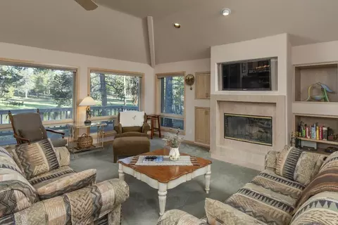 17762 Malheur Ln, Sunriver, OR 97707 photo 10