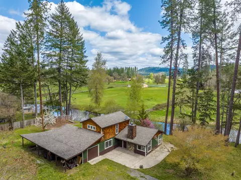 395 Quail Ln, Grants Pass, OR 97526