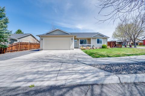 2240 NE Timberwolf Loop, Prineville, OR 97754
