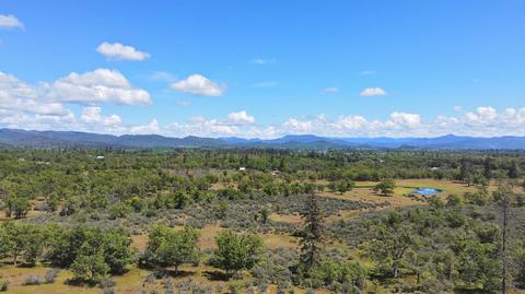 13084 Perry Rd, Central Point, OR 97502 photo 15