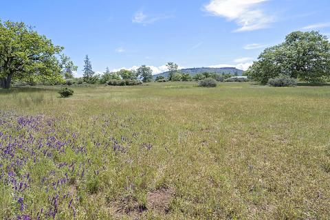 13084 Perry Rd, Central Point, OR 97502 photo 21