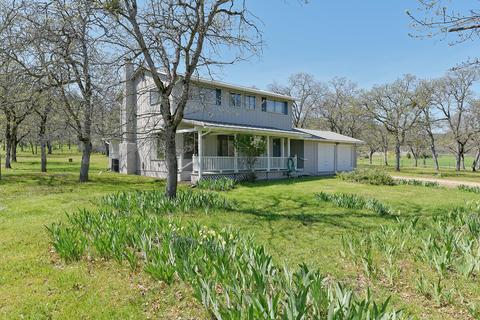 15955 Jones Rd, White City, OR 97503
