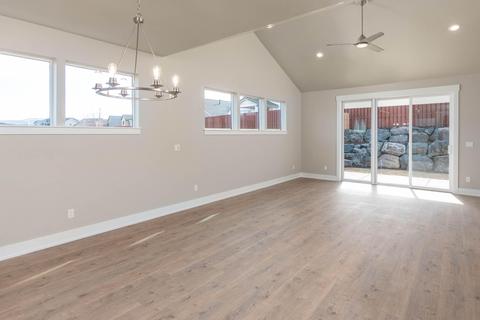 3041 NE Nipper Dr, Bend, OR 97701 photo 22