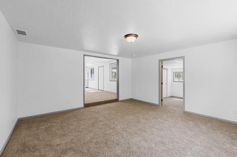 15516 6th St, La Pine, OR 97739 photo 12