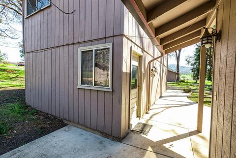 599 Ball Rd, Eagle Point, OR 97524 photo 44