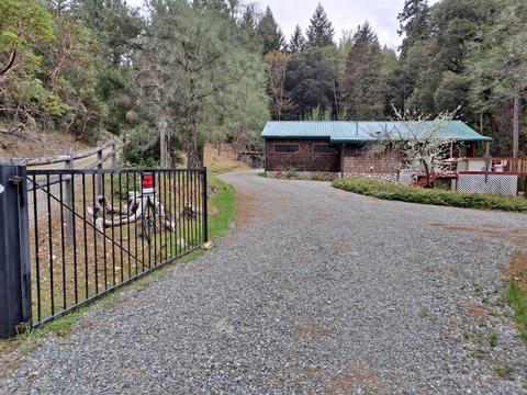1100 Davidson Rd, Williams, OR 97544 photo 1