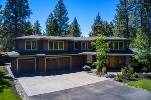 19685 Meulink Dr, Bend, OR 97702