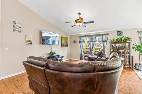 951 Ridgeview Dr, Eagle Point, OR 97524 photo 5