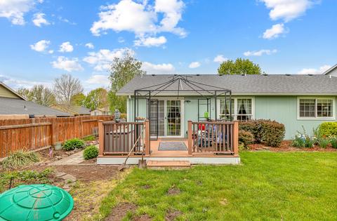 951 Ridgeview Dr, Eagle Point, OR 97524 photo 28