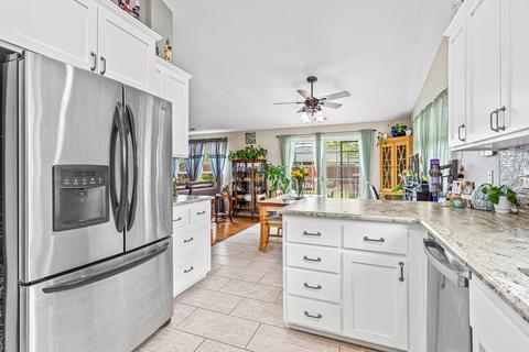 951 Ridgeview Dr, Eagle Point, OR 97524 photo 14