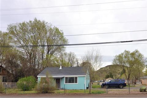 1086 SE Combs Flat Rd, Prineville, OR 97754
