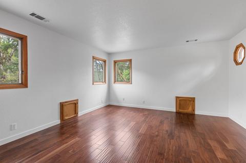 1444 Summit Loop, Grants Pass, OR 97527 photo 11