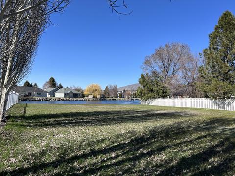 lot127 Harbor Isle Blvd, Klamath Falls, OR 97601