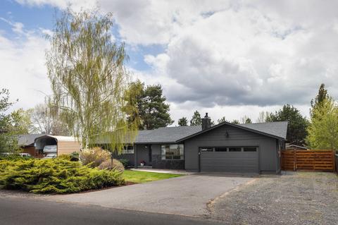 61533 Twin Lakes Loop, Bend, OR 97702