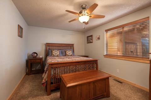 20590 Prospector Loop, Bend, OR 97702 photo 14