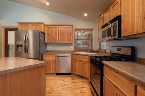 20590 Prospector Loop, Bend, OR 97702 photo 10
