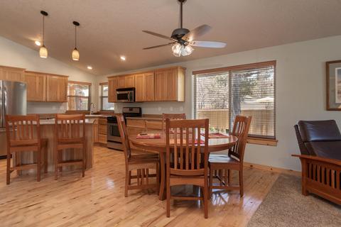 20590 Prospector Loop, Bend, OR 97702 photo 8