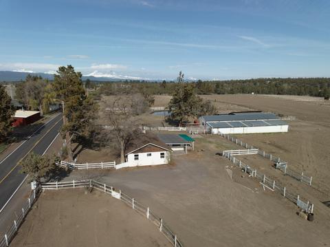 19450 Pinehurst Rd, Bend, OR 97703 photo 4
