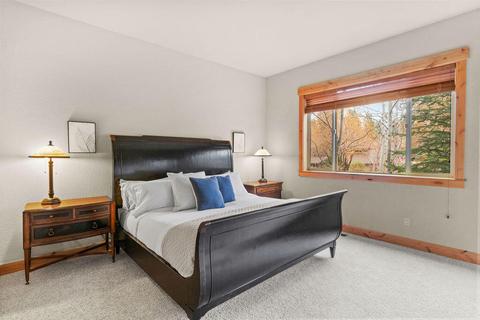 60511 Snap Shot Loop, Bend, OR 97702 photo 9