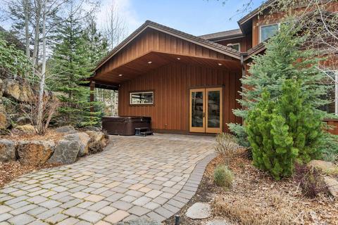 60511 Snap Shot Loop, Bend, OR 97702 photo 26