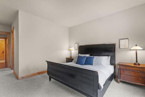 60511 Snap Shot Loop, Bend, OR 97702 photo 10