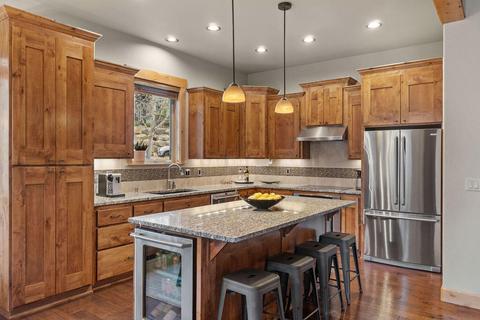 60511 Snap Shot Loop, Bend, OR 97702 photo 6