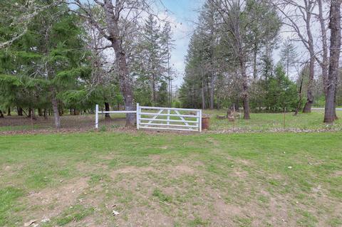 155 Maureen Dr, Cave Junction, OR 97523 photo 36