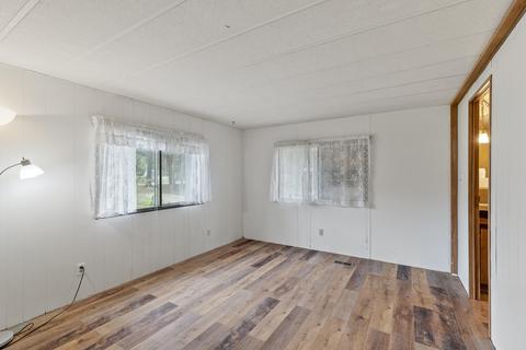 155 Maureen Dr, Cave Junction, OR 97523 photo 15